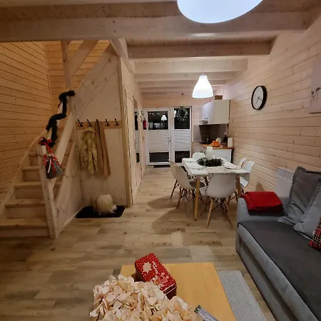 Zachód Słońca W Ustroniu Morskim