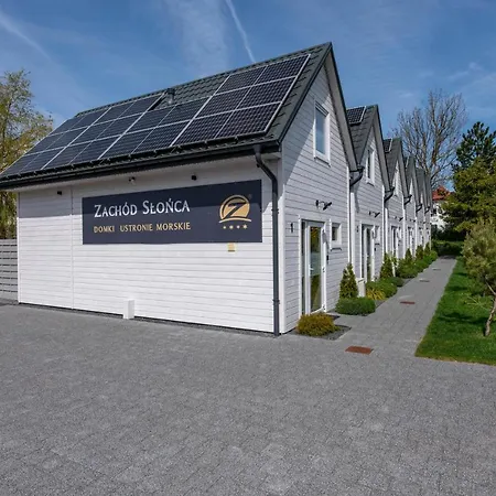 Zachód Słońca W Ustroniu Morskim Dom wakacyjny