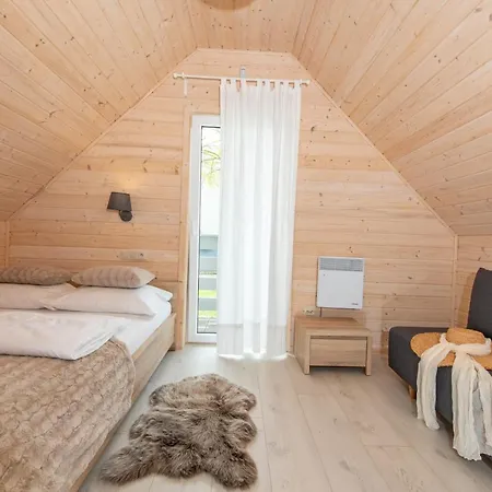 Zachód Słońca W Ustroniu Morskim Ustronie Morskie