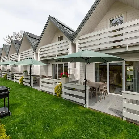 Zachód Słońca W Ustroniu Morskim Ustronie Morskie