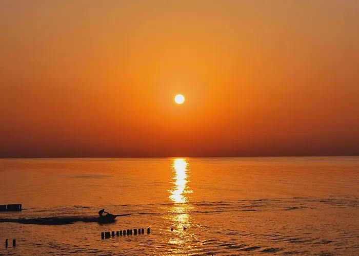 Zachod Slonca W Ustroniu Morskim * Ustronie Morskie